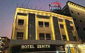 Hotel Zenith